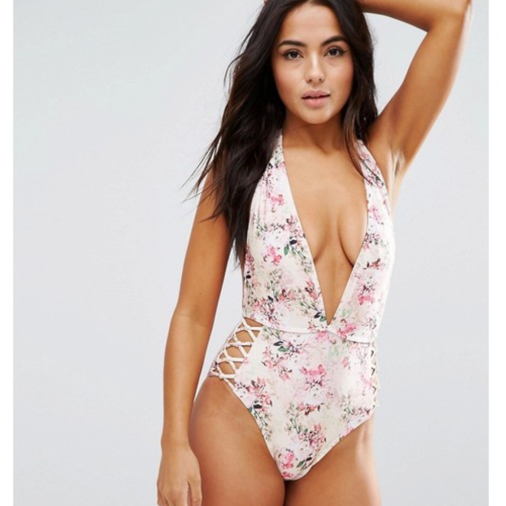 VERY RARE Peek & Beau Floral plunge one-piece swim